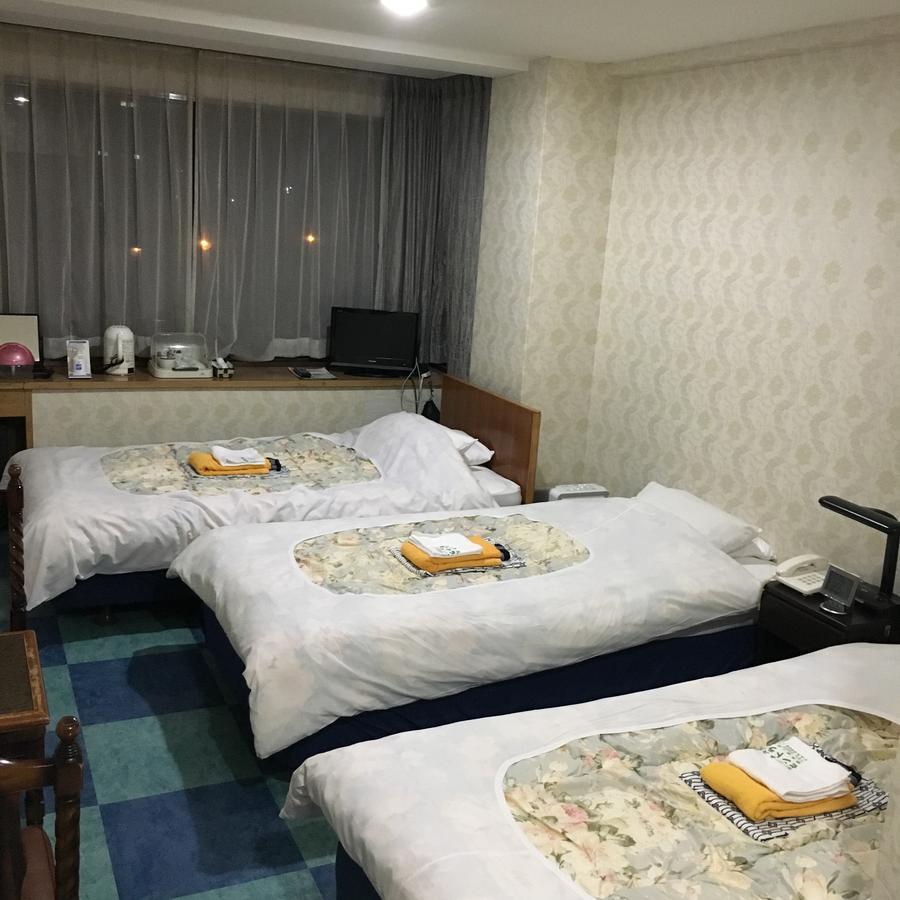 Business Hotel Central Hitoyoshi Exterior photo